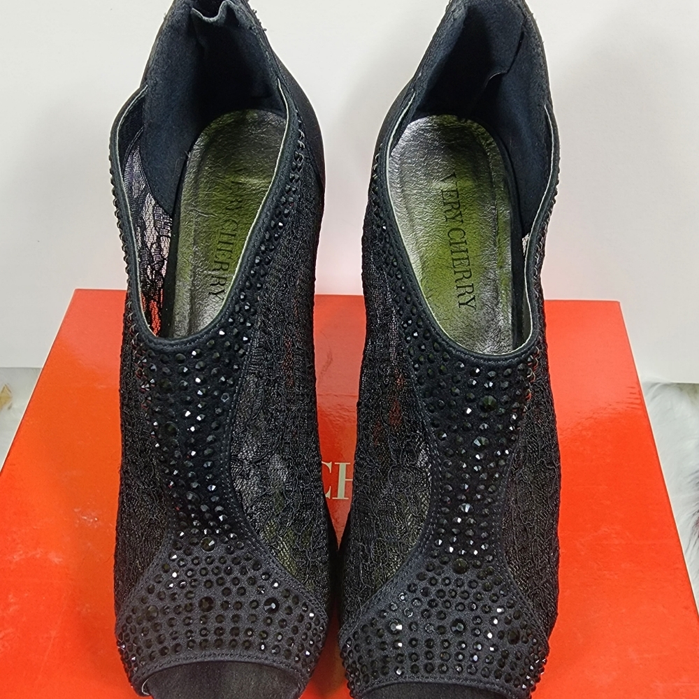 Black Lace Peep Toe Heels